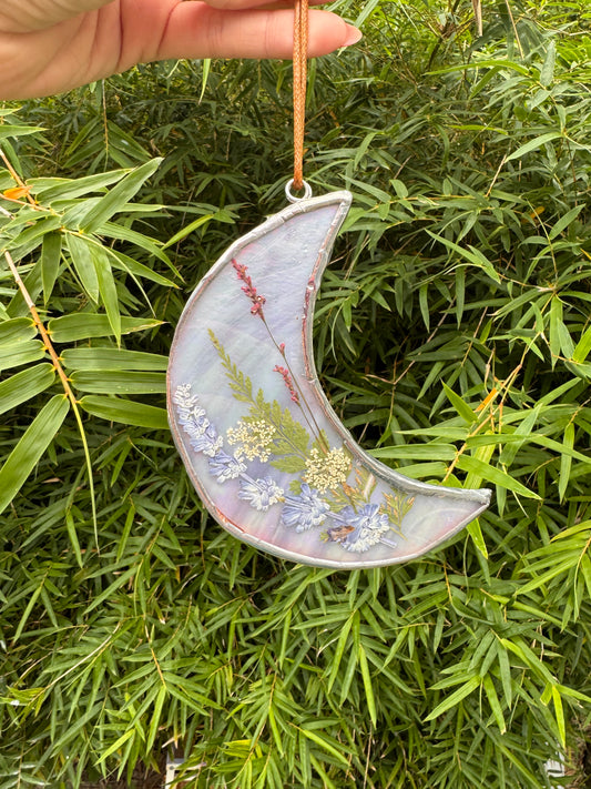Handmade Clear Iridescent Purple Pressed Flower Moon Stained Glass Sun Catcher – Botanical Suncatcher, Window Decor, Flower Art Gift