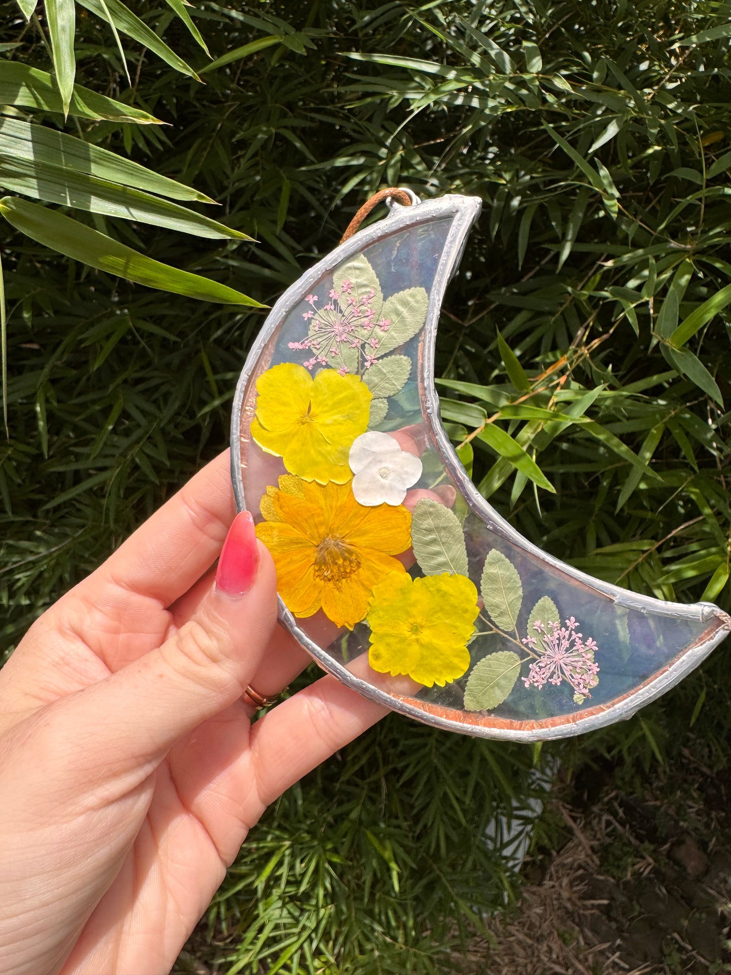 Handmade Clear Iridescent Pressed Flower Moon Stained Glass Sun Catcher – Botanical Suncatcher, Window Decor, Flower Art Gift
